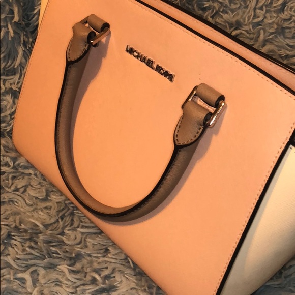 Handbag (SOLD) - Picture 2 of 3